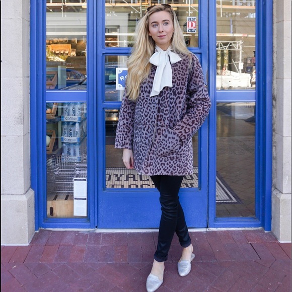 Meet Your Posher, Lily - Picture 6 of 7